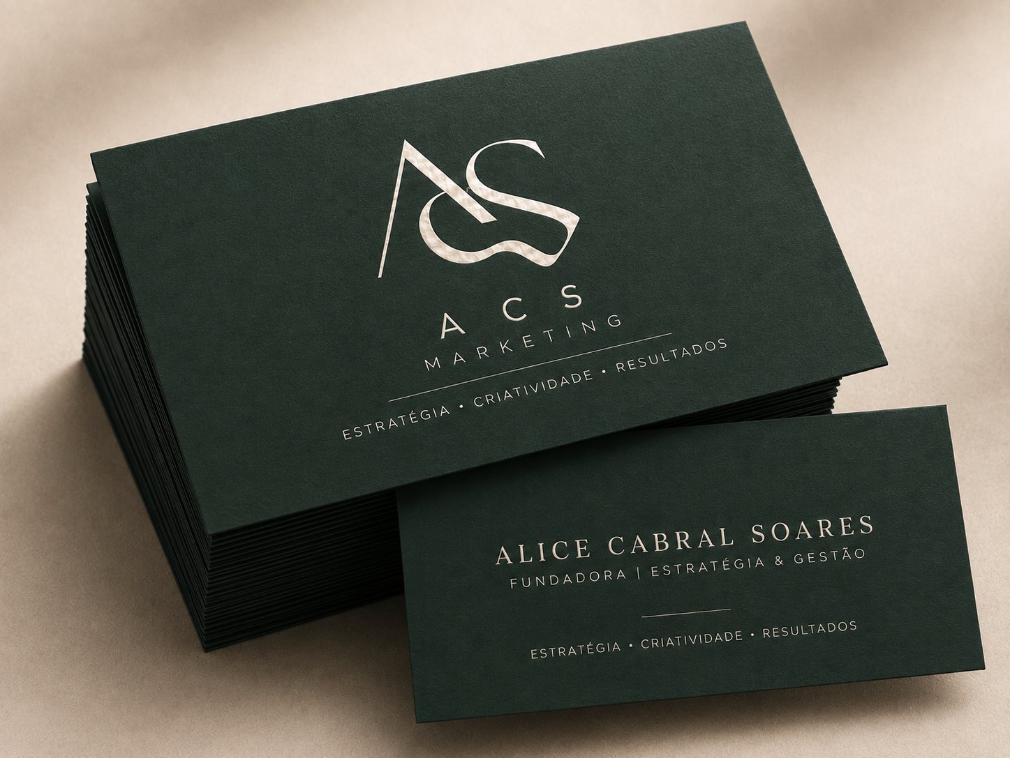 Cartões premium da ACS Marketing com nome de Alice Cabral Soares